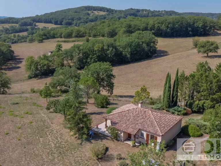 Belle maison moderne avec 1 hectare de terrain et belles vues — photo 1