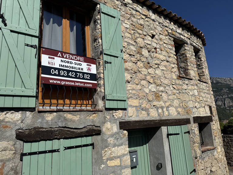 EXCLUSIF ! Charmante maison de village au coeur du village mé — photo 1