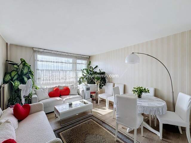 Appartement 2 pièces avec grand balcon et parking – Proche Université de Créteil — photo du bien