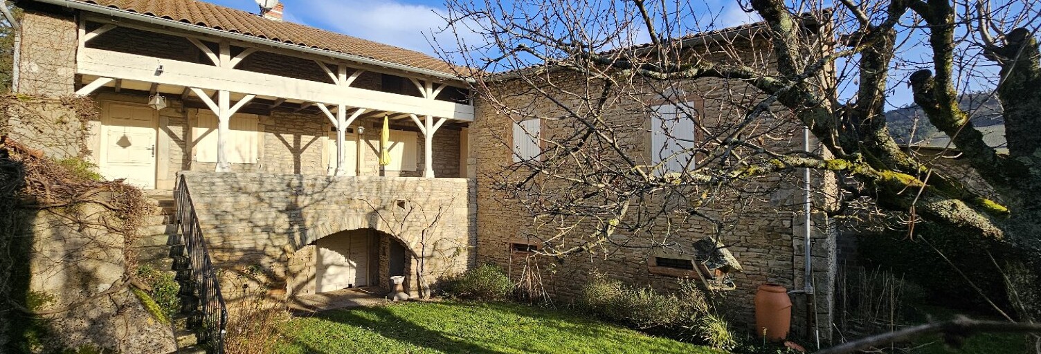 Maison 8 Pièces 154 m² à vendre à La Roche-Vineuse (71960)