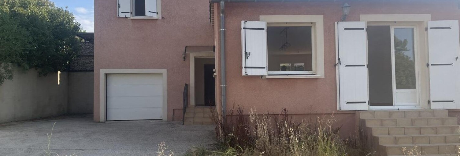Maison 6 Pièces 105 m² à louer à Les Mages (30960)