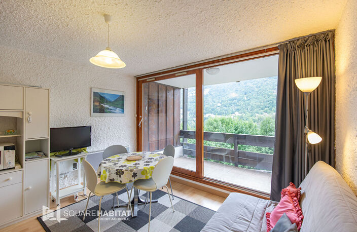 STUDIO AVEC BALCON ET CAVE — photo 2