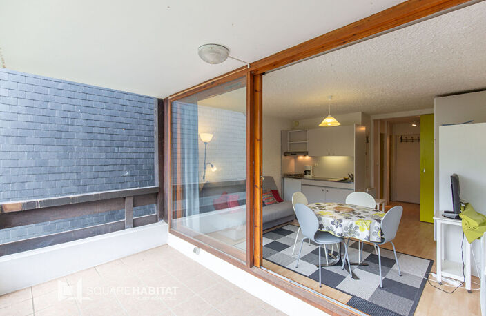 STUDIO AVEC BALCON ET CAVE — photo 4