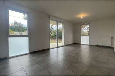 Appartement 3 pièces 713 €