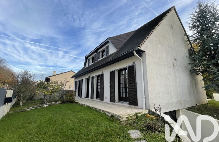 Vente Maison/villa 7 pièces — photo 2