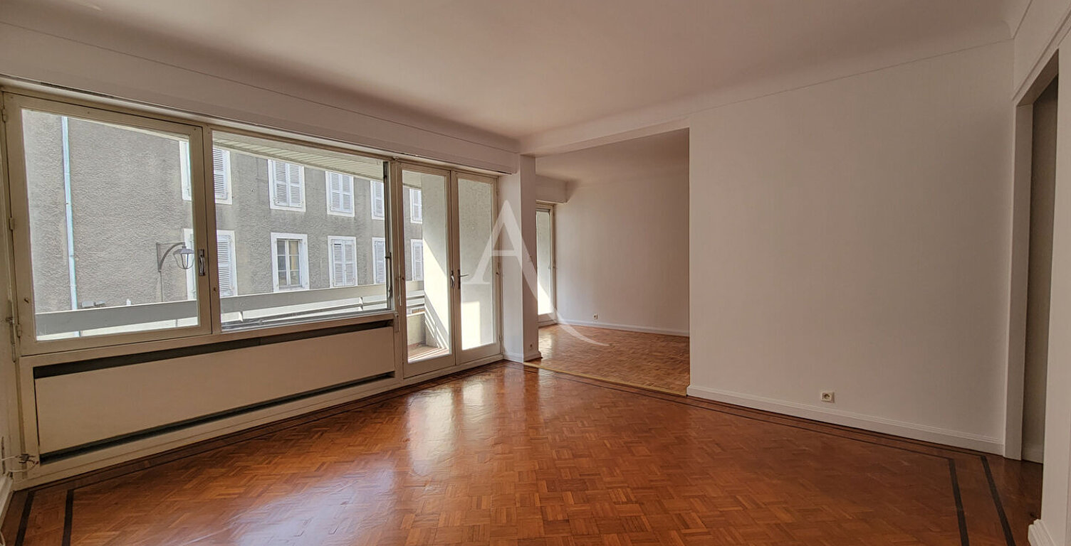 Appartement Pau 3 pièce(s)  Centre ville PAU — photo 1