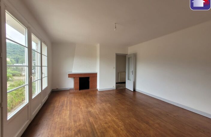Location maison 4 pièces 73 m² à Saint-Paul-de-Jarrat (09000) — photo 4