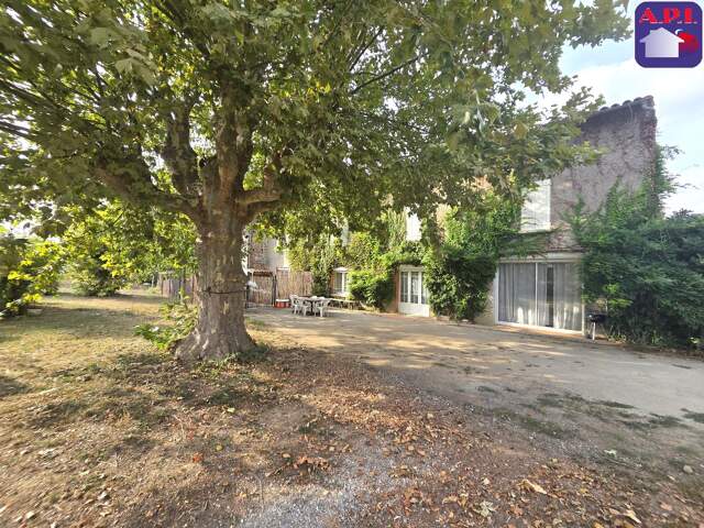 Maison 12 pièces 373 m² à Mazères — photo du bien