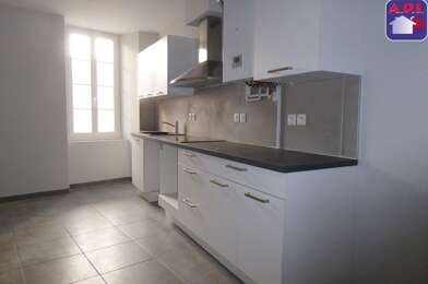 Appartement 3 pièces 685 €