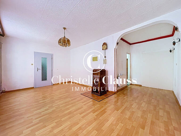 Maison de ville pleine de potentiel au coeur de Sélestat ! — photo 1