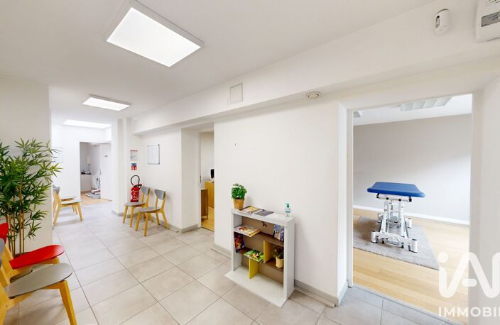 Vente Immeuble 217 m&sup2; — photo 2