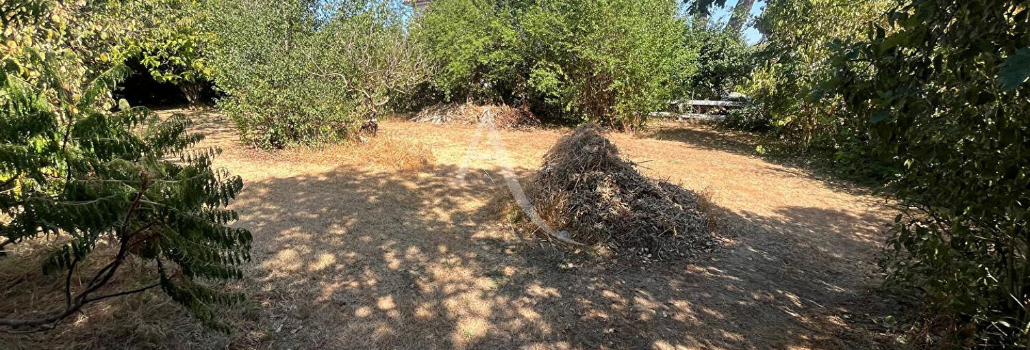 Terrain  661 m² à vendre à Saint-Nauphary (82370)