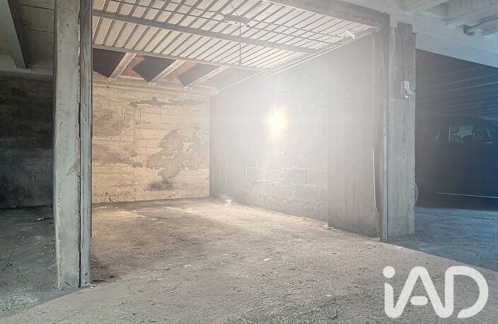 Vente Garage 11 m&sup2; — photo 3