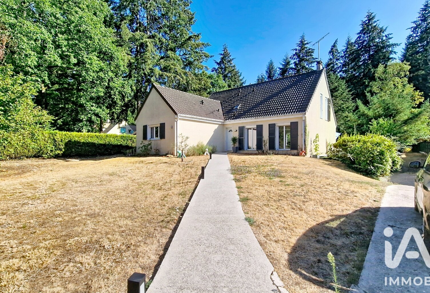 Vente Maison/villa 8 pièces — photo 1