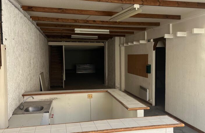 Vente Immeuble 218 m&sup2; — photo 2