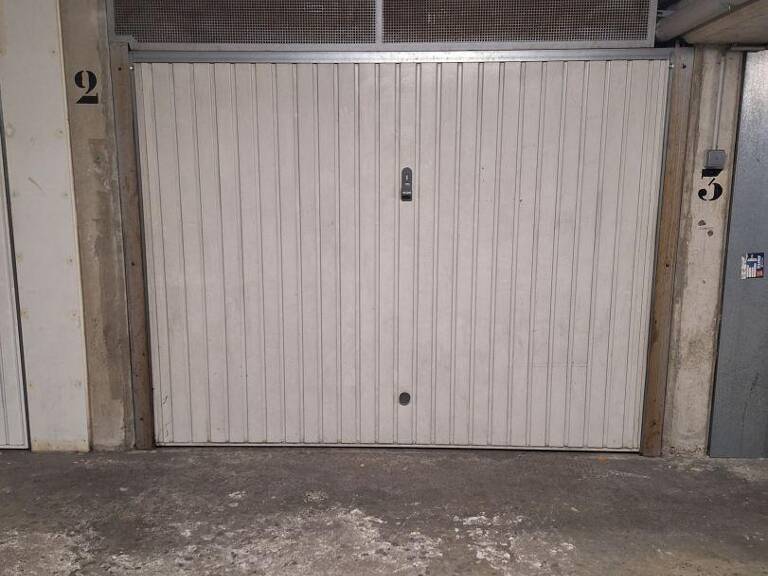 Location Parking 18 m&sup2; — photo 1