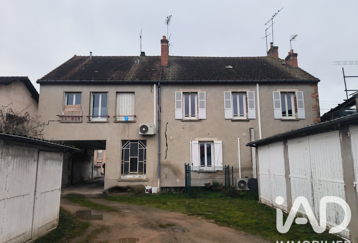 Vente Immeuble 209 m&sup2; — photo 1