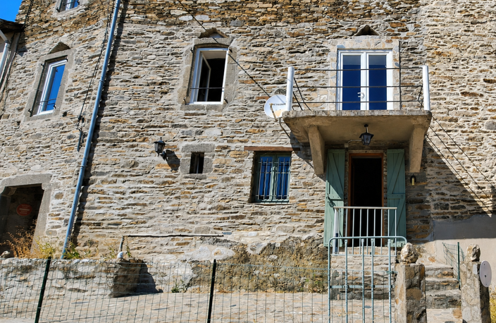Vente Maison de village 5 pièces — photo 2