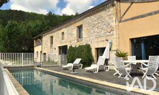 Maison 11 Pièces 358 m² à vendre à Saint-Cyprien (24220)