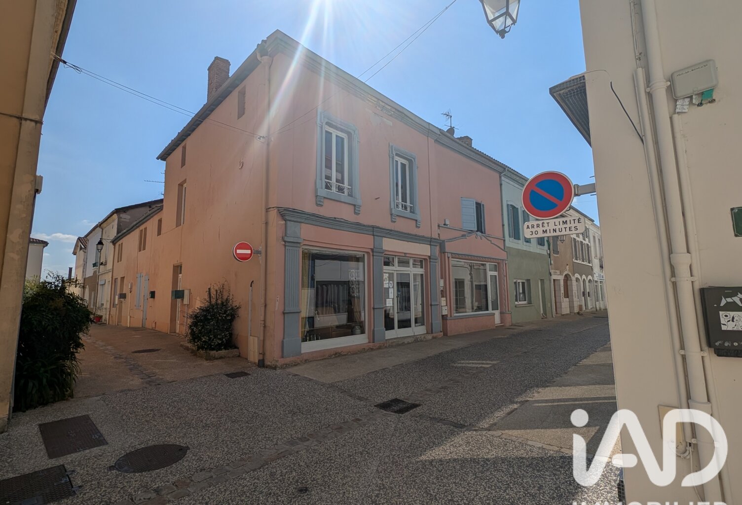 Vente Immeuble 254 m&sup2; — photo 1
