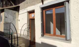 Immeuble  145 m² à vendre à La Côte-Saint-André (38260)