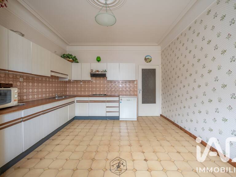 Vente Maison traditionnelle 8 pièces — photo 1