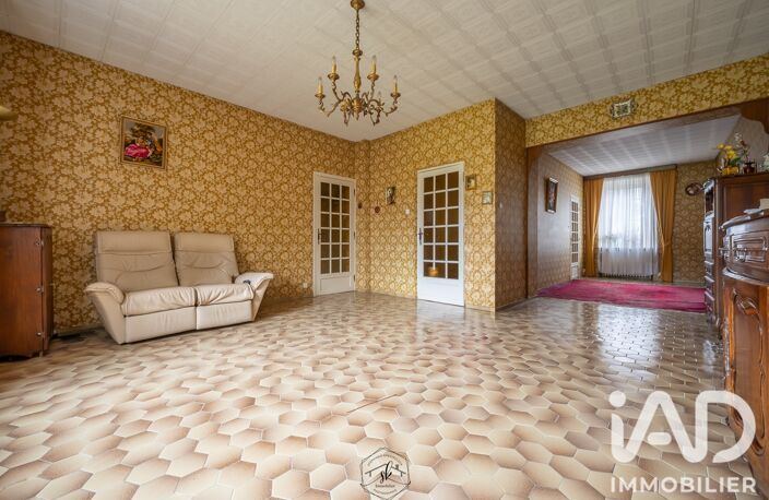 Vente Maison traditionnelle 8 pièces — photo 2