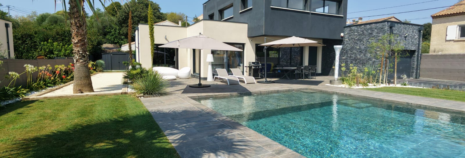 Maison 6 Pièces 176 m² à vendre à Saint-Gilles (30800)