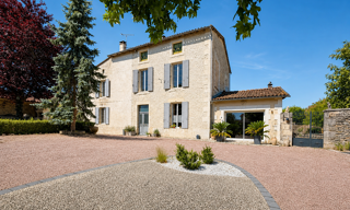 Maison 6 Pièces 239 m² à vendre à Verteuil-sur-Charente (16510)