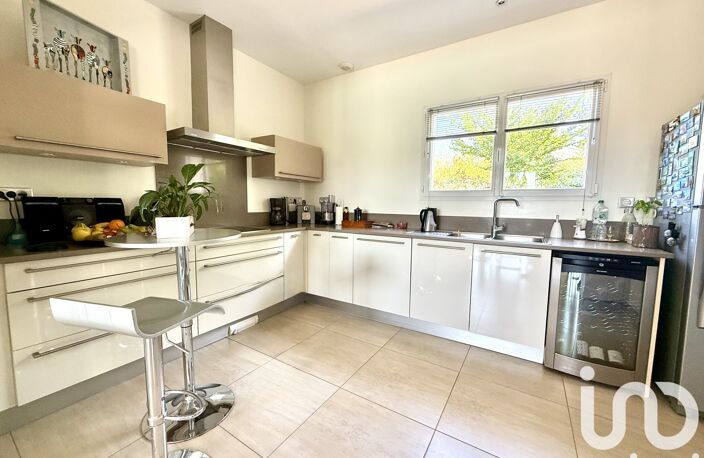 Vente Maison/villa 5 pièces — photo 3