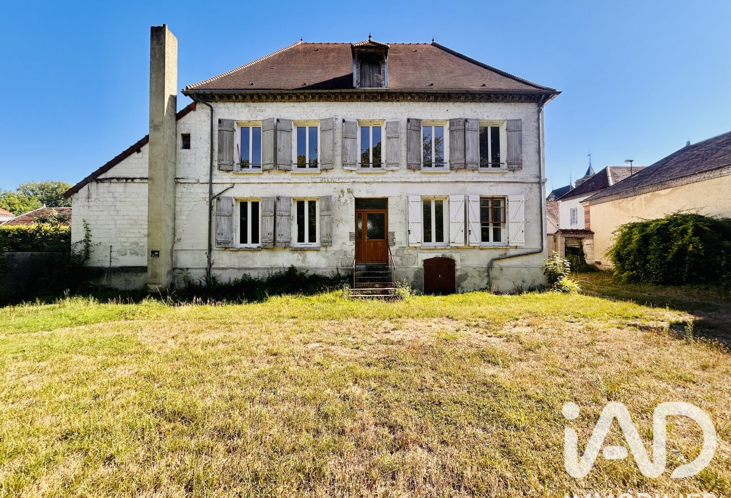 Vente Maison/villa 8 pièces — photo 1