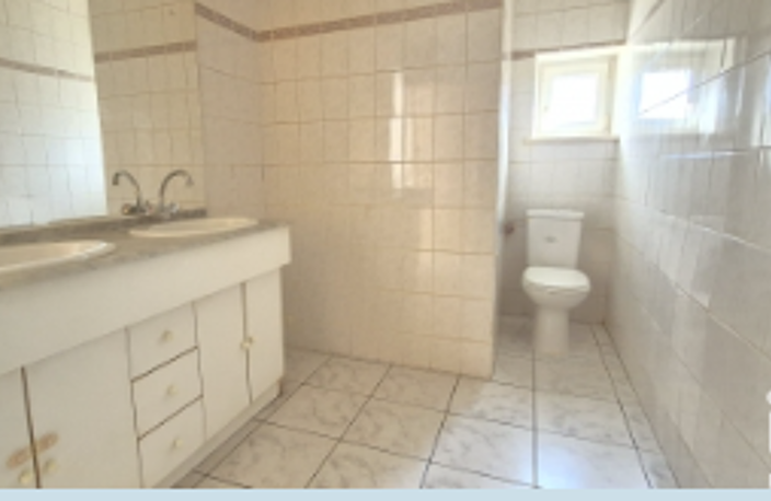 Vente Immeuble 294 m&sup2; — photo 3