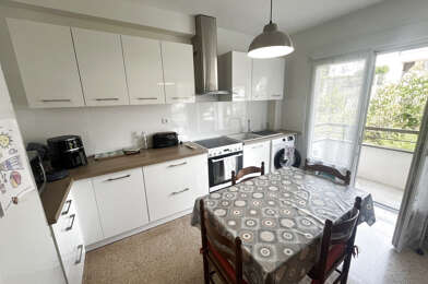 Appartement 4 pièces 800 €