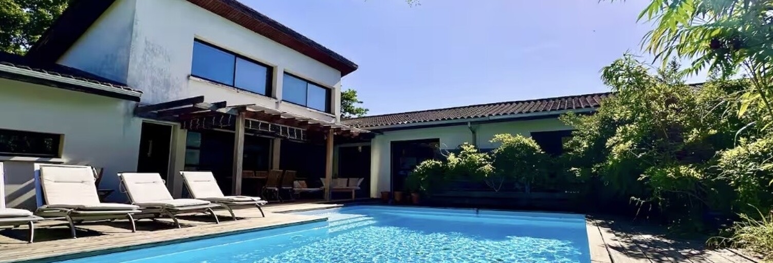Maison 7 Pièces 200 m² à vendre à Eysines (33320)