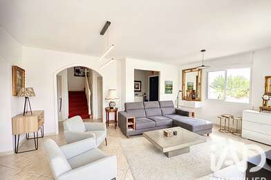 Maison 7 pièces 499000 €