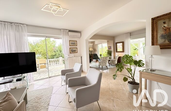 Vente Maison traditionnelle 7 pièces — photo 3