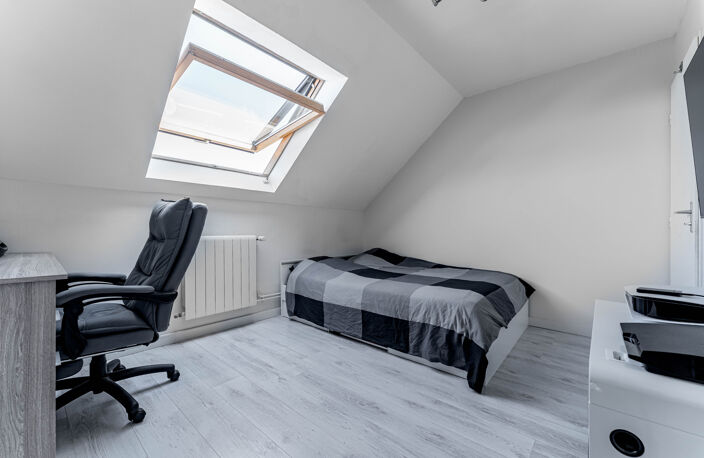 Maison 6 pièces 145 m2 — photo 3