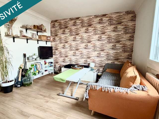 Appartement traversant de 70 m2 T4 avec balcon et garage — photo du bien