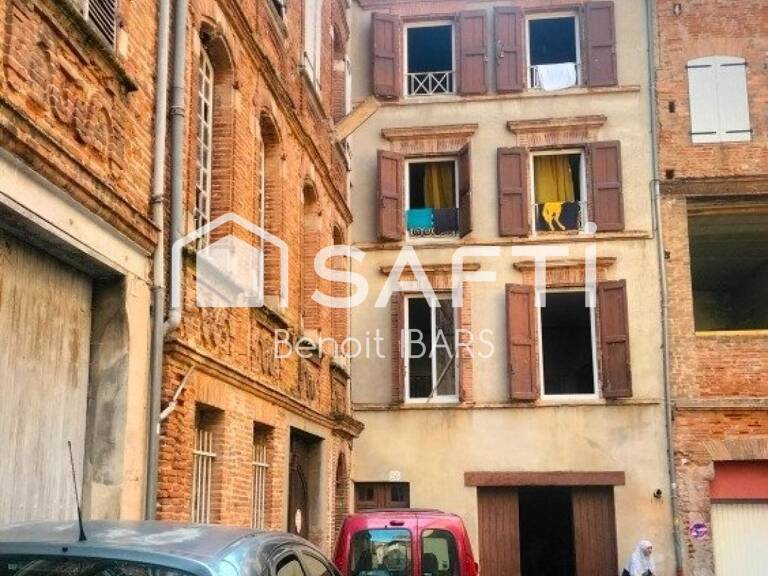 ancienne maison de ville avec 4 plateaux — photo 1
