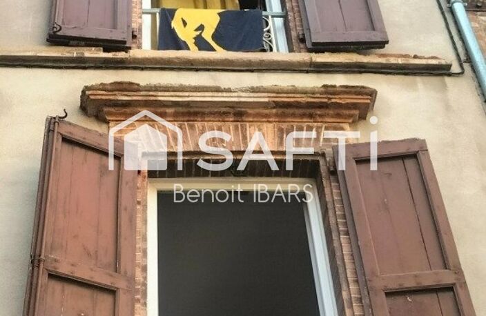 ancienne maison de ville avec 4 plateaux — photo 3