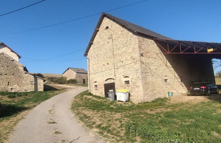 Corps de ferme plus terrain — photo 3