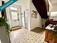 maison en pierre, rénovée, avec terrain attenant, dépendances et piscine — photo 2