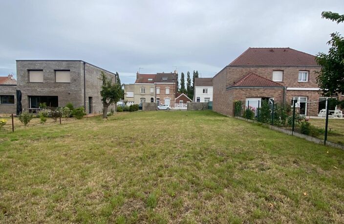 TERRAIN CONSTRUCTIBLE 549M² — photo 2