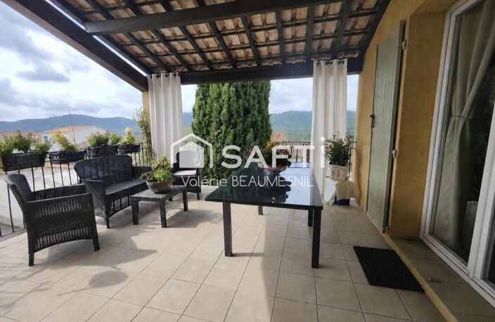 Et si votre prochain chez-vous se trouvait tout en haut du village, là où la vue devient le décor du quotidien ? — photo 2