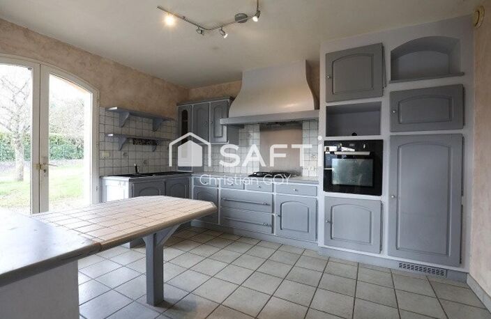 38300 - BOURGOIN JALLIEU - MAISON 160 M² HABITABLE - 4/5 CHAMBRES - 1025 M² TERRAIN — photo 4