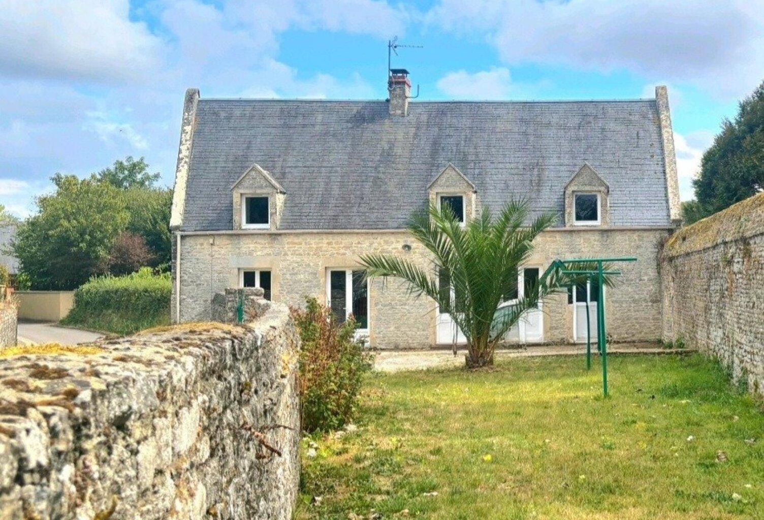 Entre Creully et la mer, charmante maison ancienne — photo 1