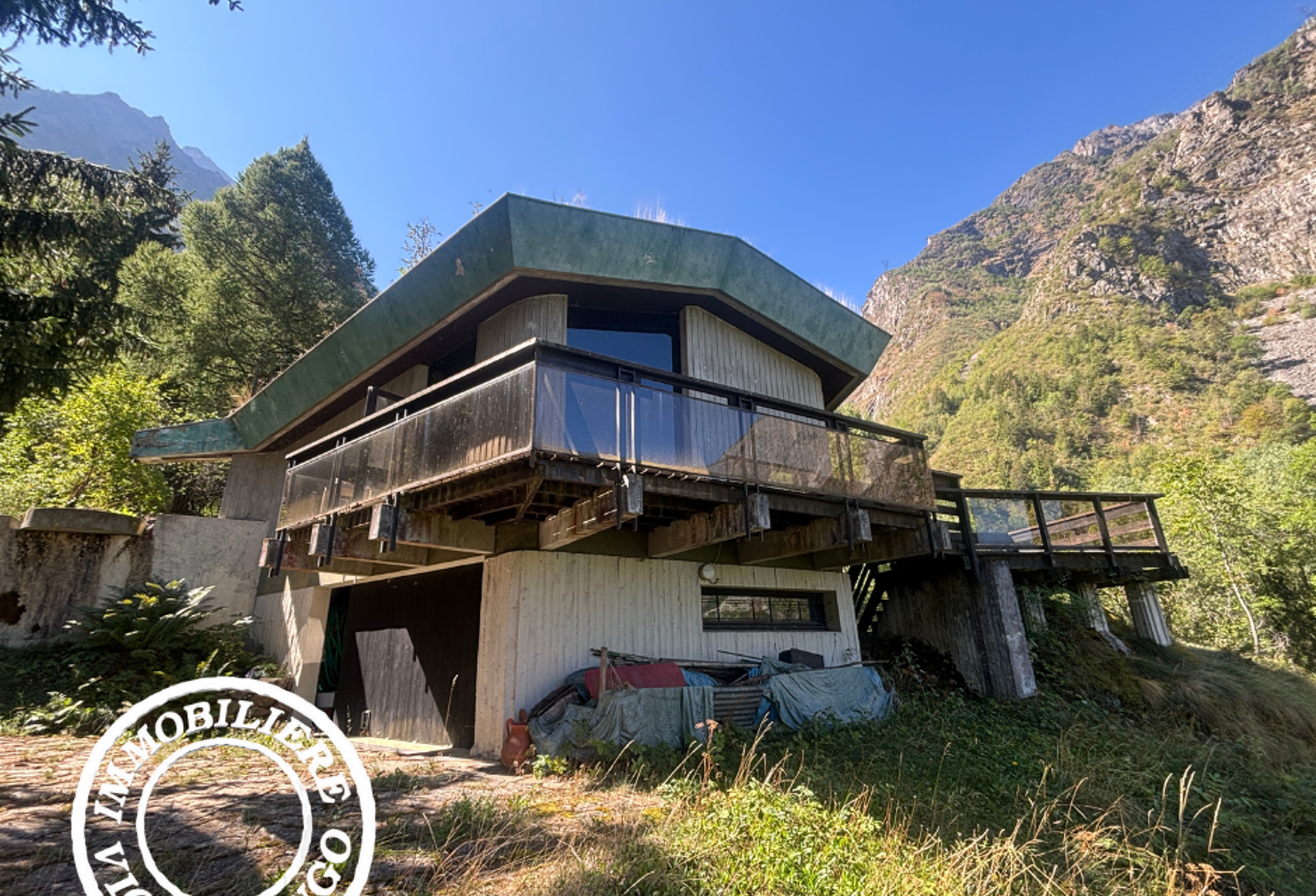 À VENDRE   MAISON D’ARCHITECTE À RÉNOVER AU CŒUR DE LA NATURE   LA DANCHÈRE / VENOSC — photo 1
