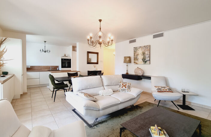 BOULOURIS CENTRE MAGNIFIQUE 3 PIECES ENTIEREMENT RENOVE AVEC GARAGE — photo 4