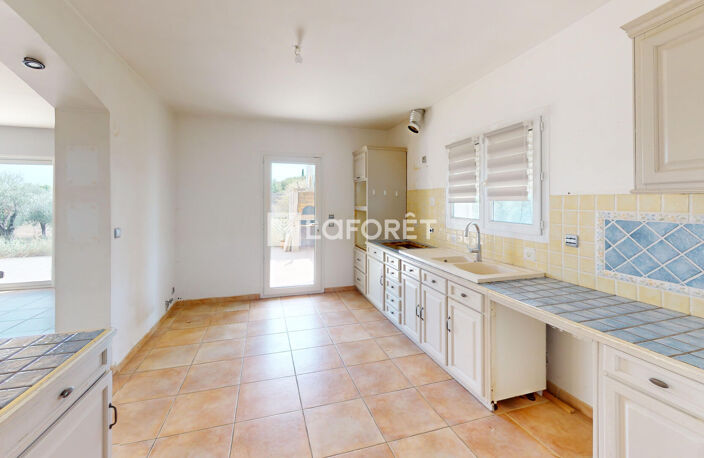Maison La Fare Les Oliviers 5 pièce(s) 165 m2 — photo 3