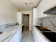 APPARTEMENT 3 PIECES AVEC TERRASSE - RUE DE FRANCE — photo 2